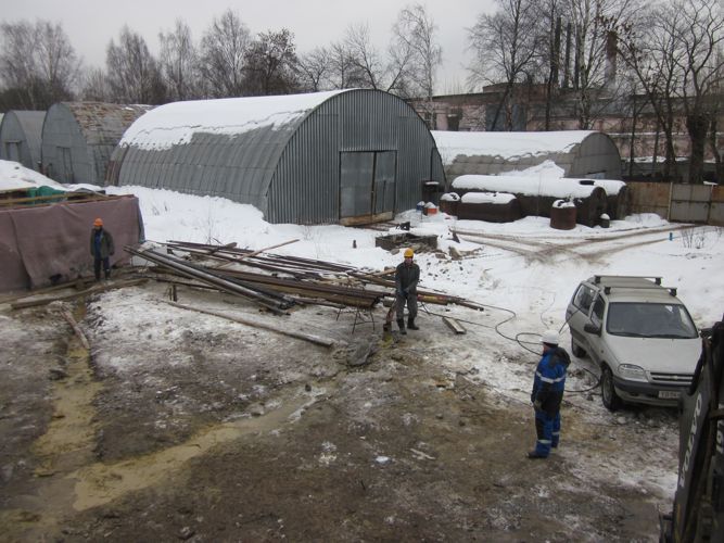 размывы на площади мужества