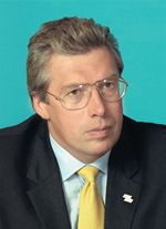 Президент ООО «НПО «КОСМОС» А. В. Черняков (с сайта www.concern-kosmos.ru)